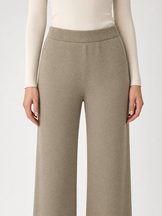 Pantalone Paola Burani in Maglia Rasata Miele indossato, davanti