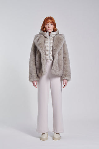 Cappotto Bomboogie Paris Corto in Ecopelliccia grey fog vista 5